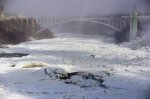 niagra_falls_frozen2.jpg