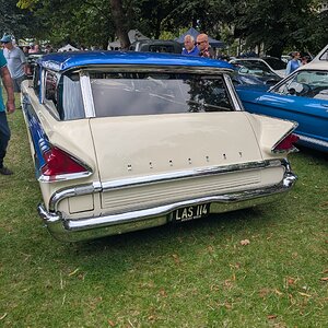 Worthing_Sunny_Sunday_2025_125.jpg