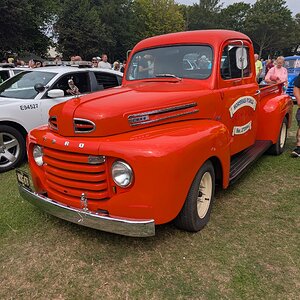 Worthing_Sunny_Sunday_2025_061.jpg