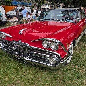 Worthing_Sunny_Sunday_2025_046.jpg