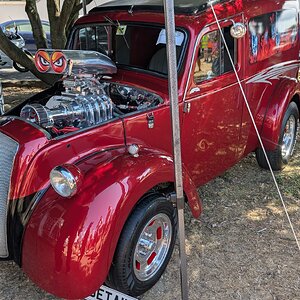 Worhing_Sunny_Sunday_2026_179.jpg