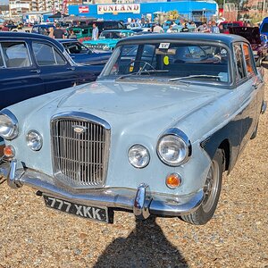 Wheelers_Hayling_Sunset_132.jpg