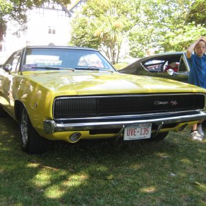 Yellow Dodge Charger R/T