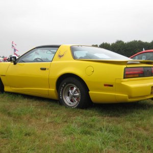 082