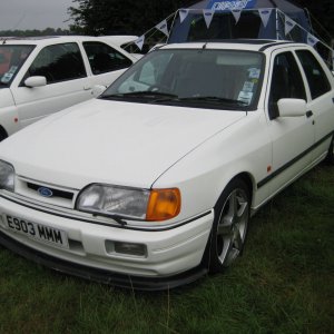 Ford Serira