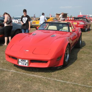 073