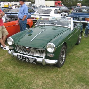 125