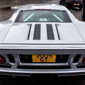 093