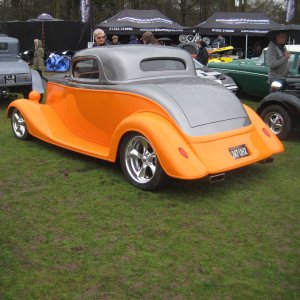 125