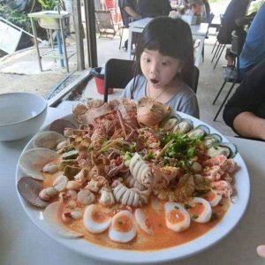 she s is shocked that is all that came with the appetizer