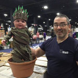 dad got lazy after making his kids costume
