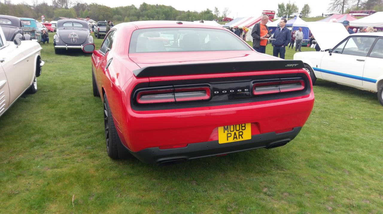 054