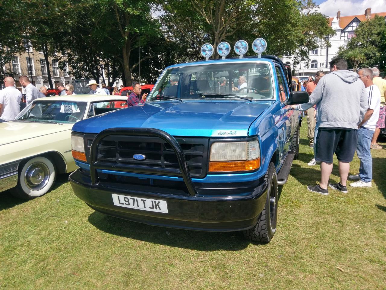 080