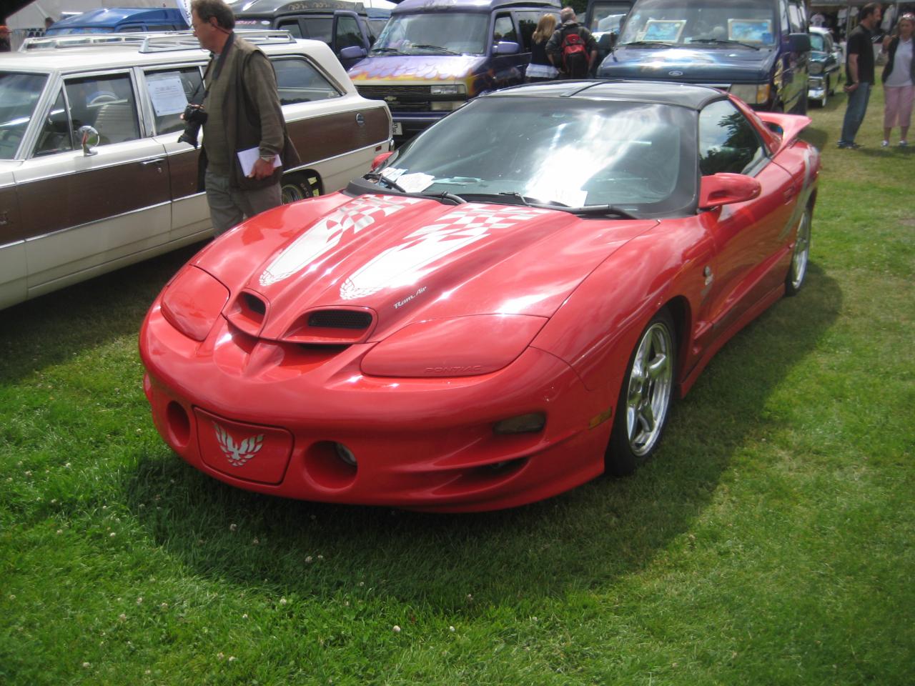 093