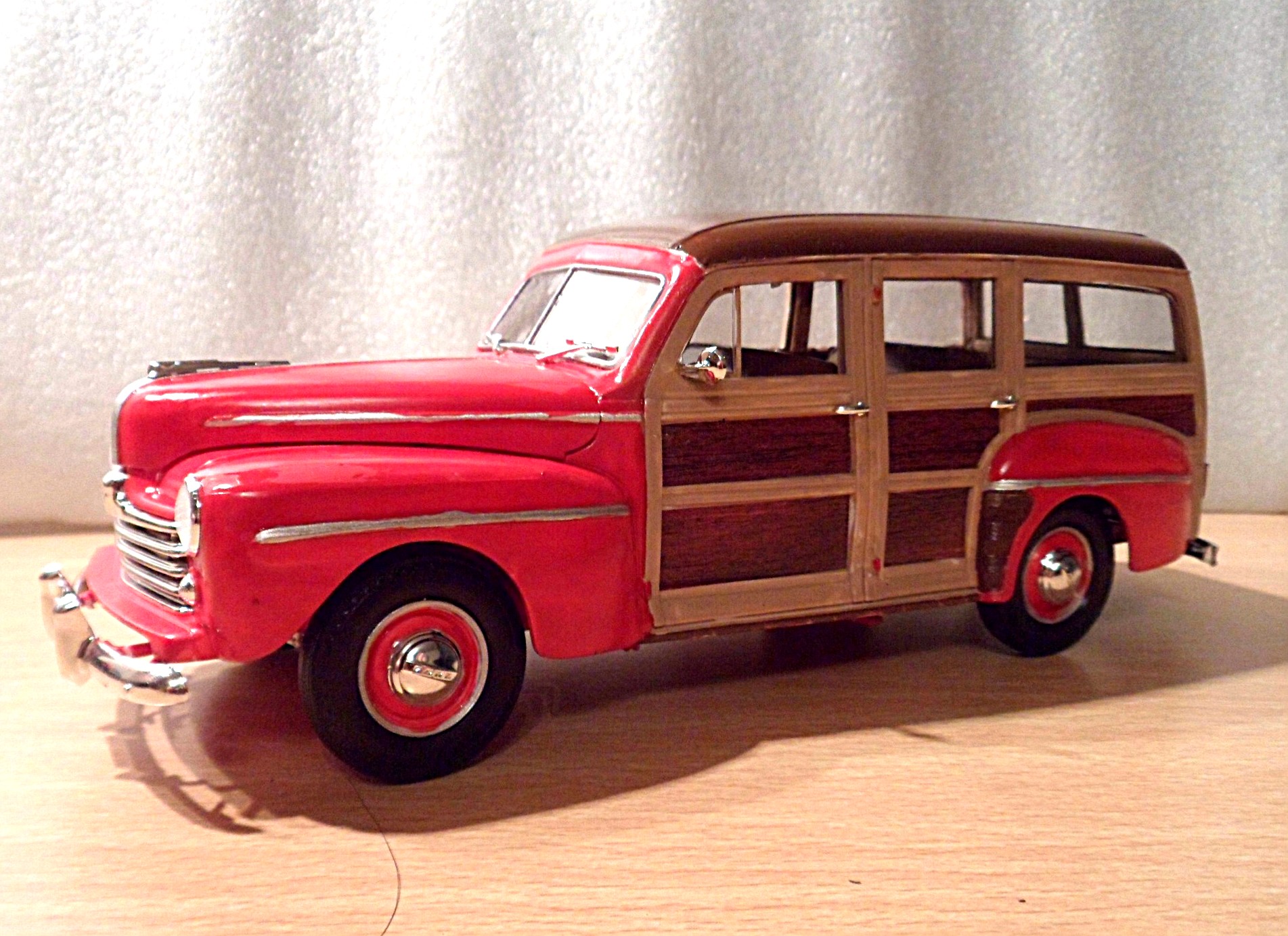1948 Ford Super De Luxe Woody