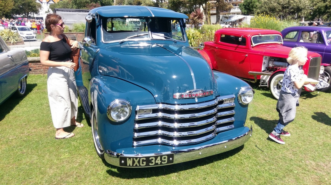 200