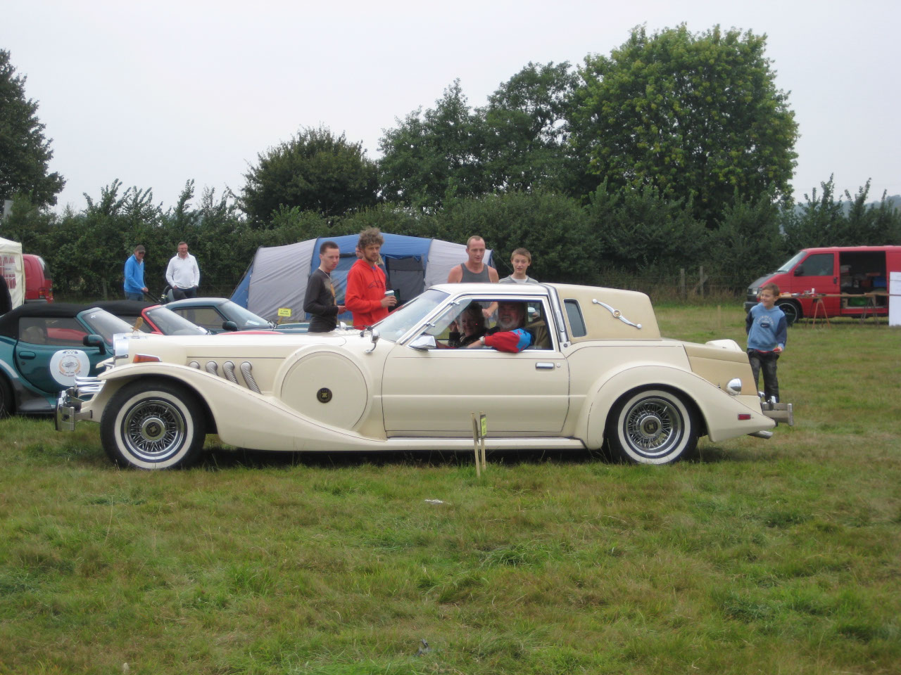 240