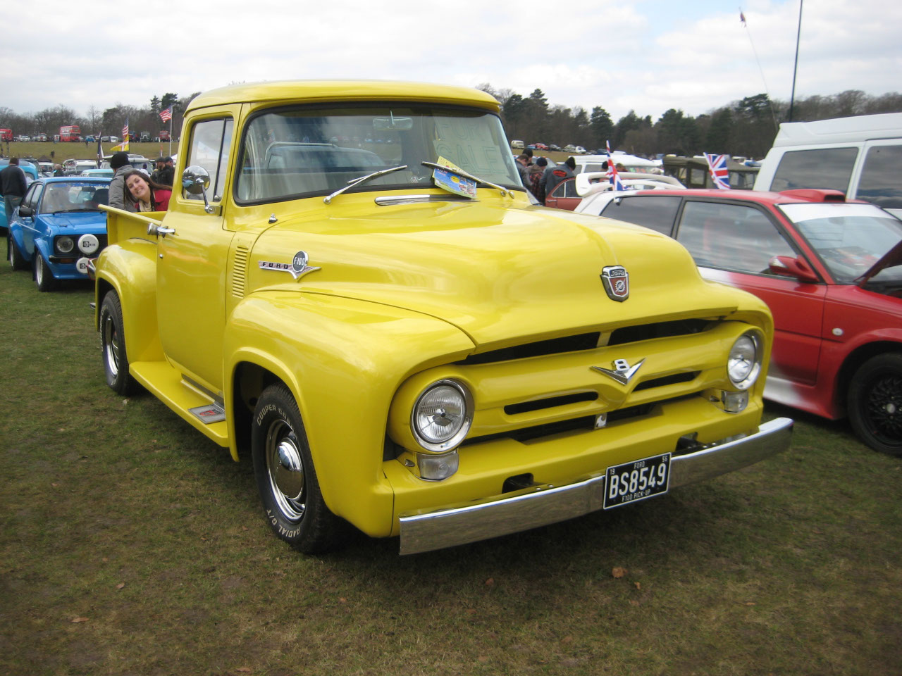 Classic Ford F100 pickup