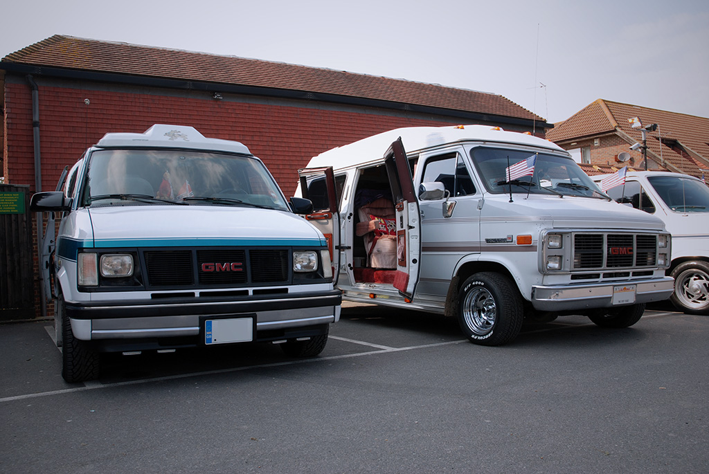 DSC 8300 Dayvans