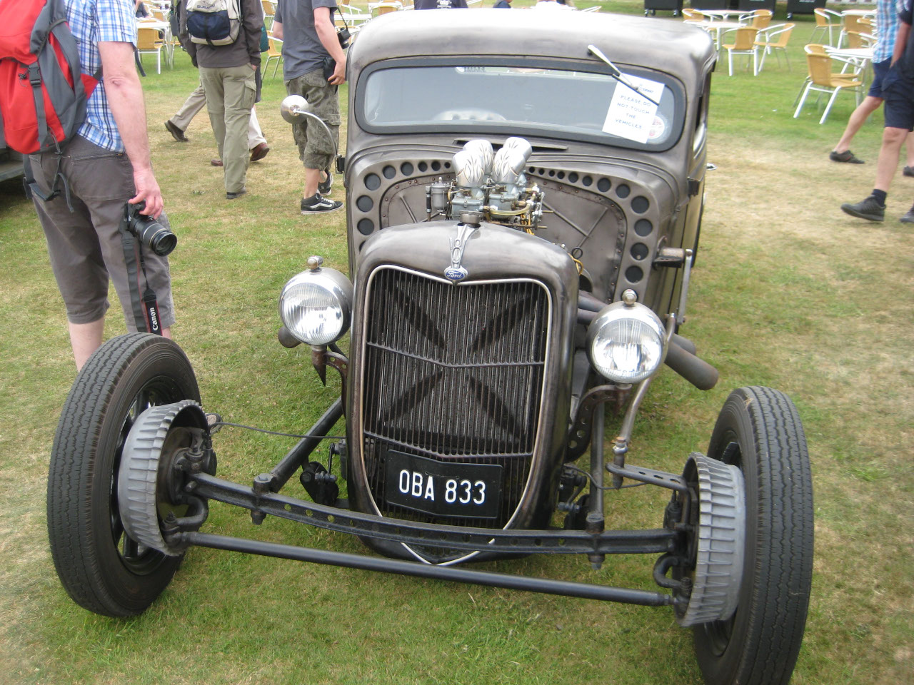 Goodwood FOS 013