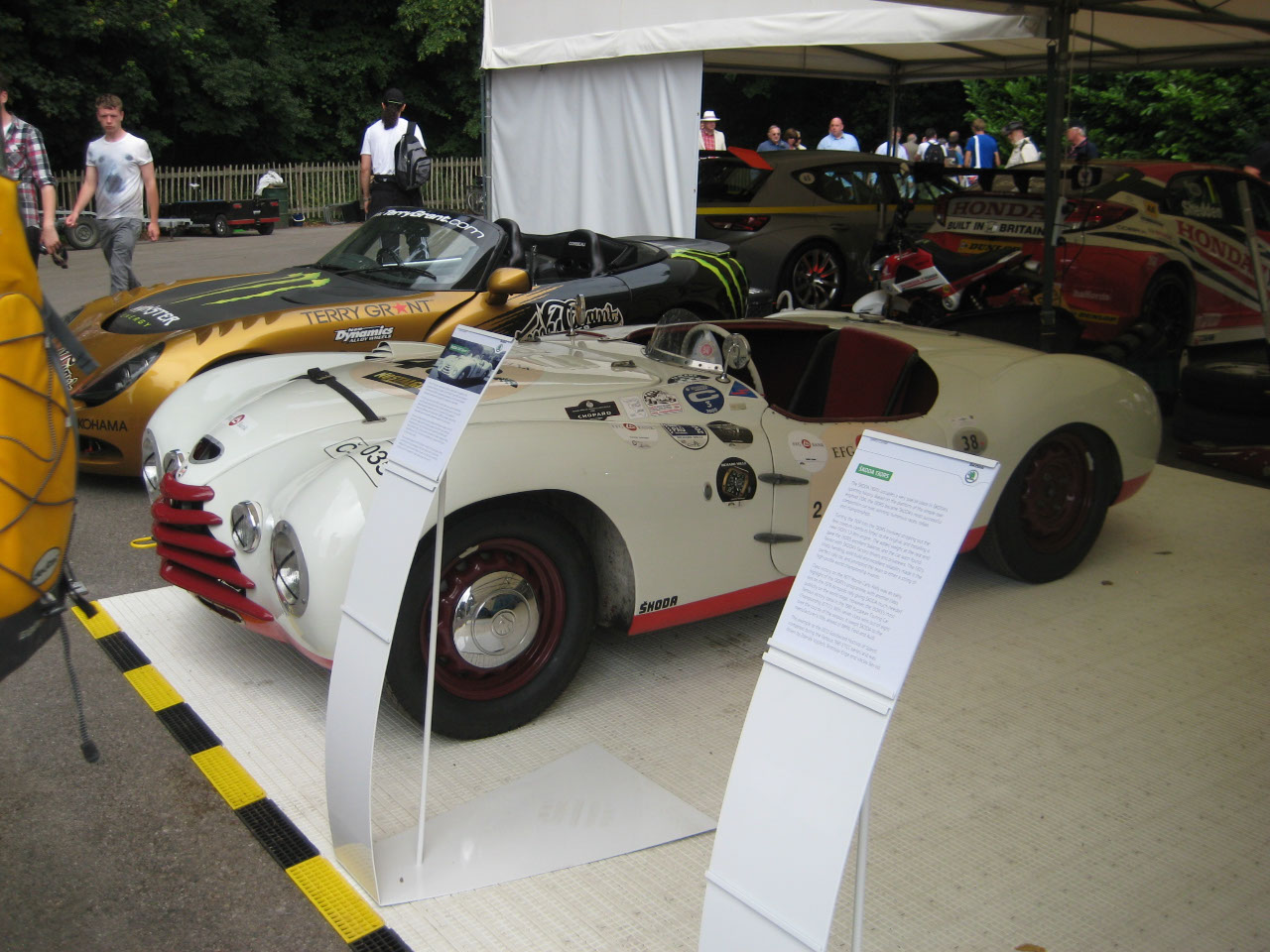 Goodwood FOS 070