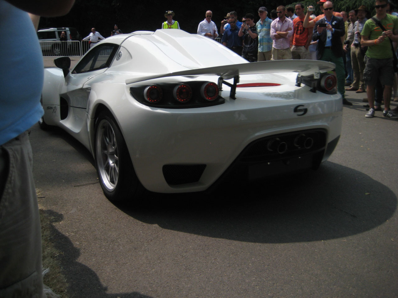 Goodwood FOS 106