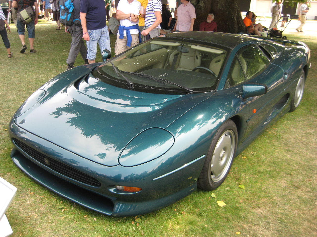 Goodwood FOS 142