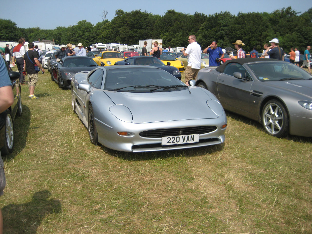 Goodwood FOS 206