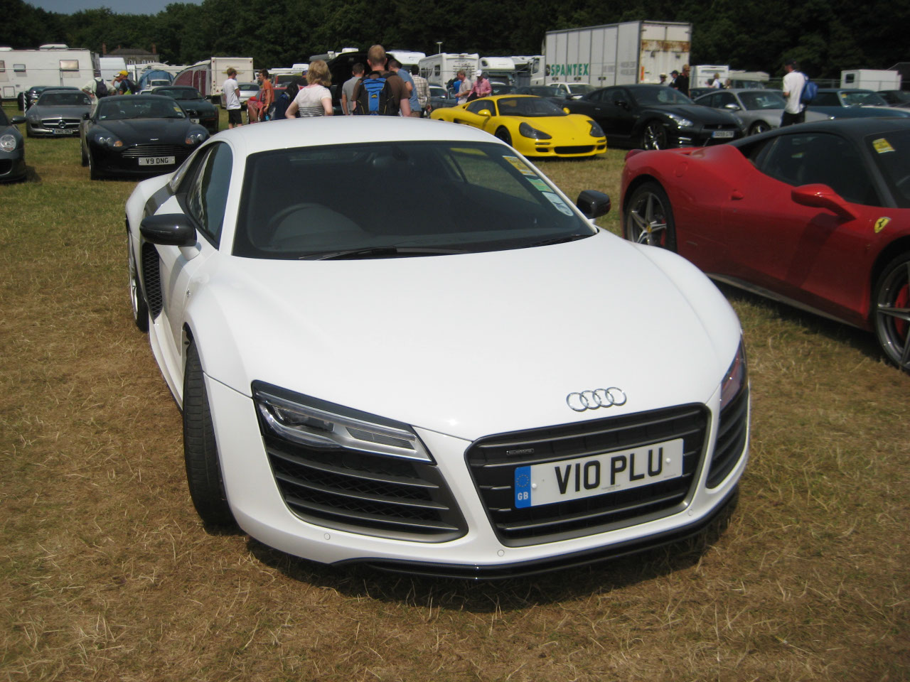 Goodwood FOS 212