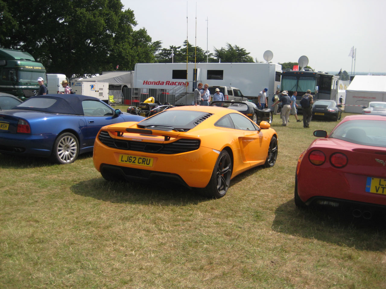 Goodwood FOS 215