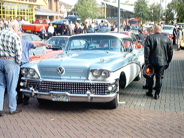 gu20010603 007