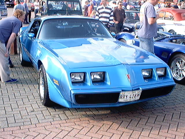 gu20010603 044