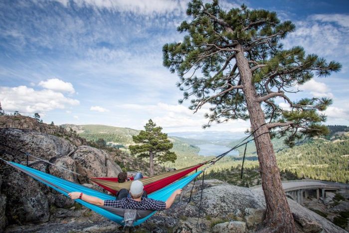 looks relaxing but its actually a slingshot