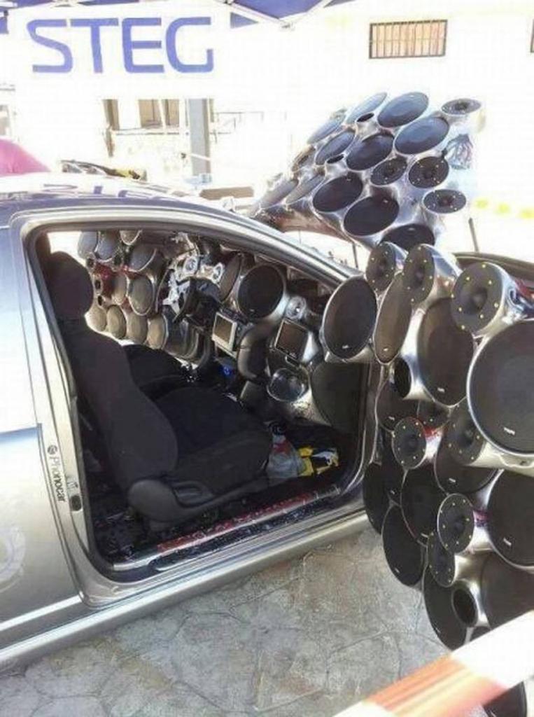 no speakers on the seat fail