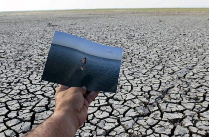 this lake really needs some moisturizer