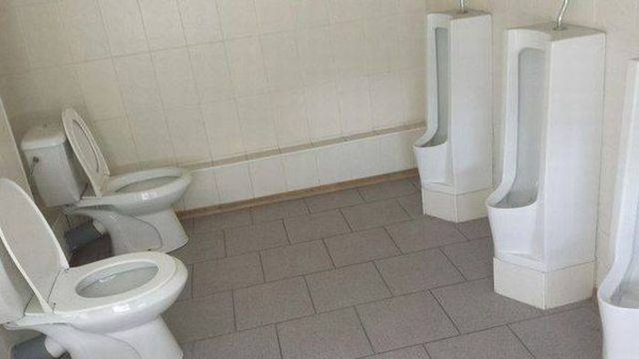 was this set up in order to judge some sort of urinal competition