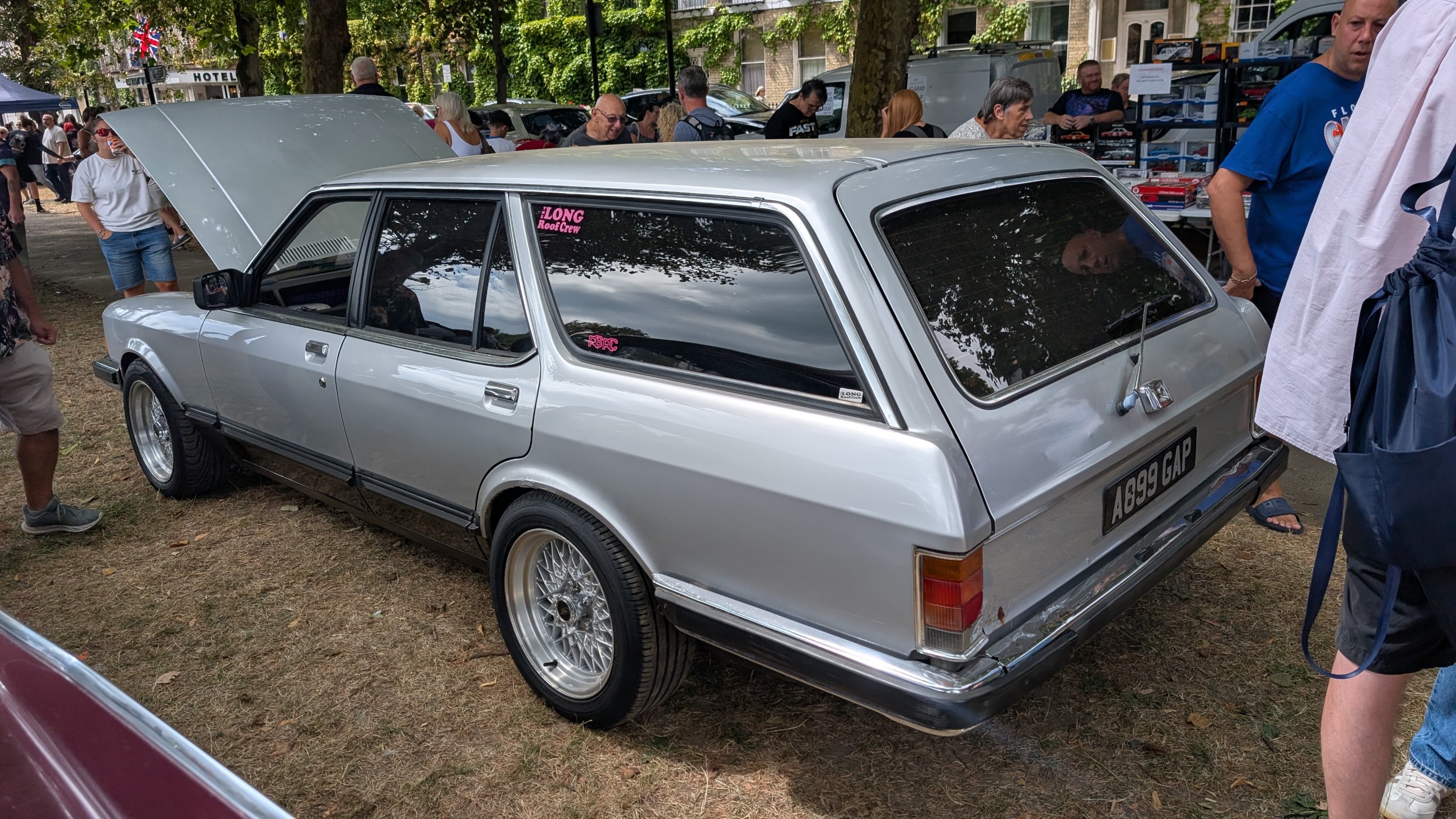 Worhing_Sunny_Sunday_2026_116.jpg