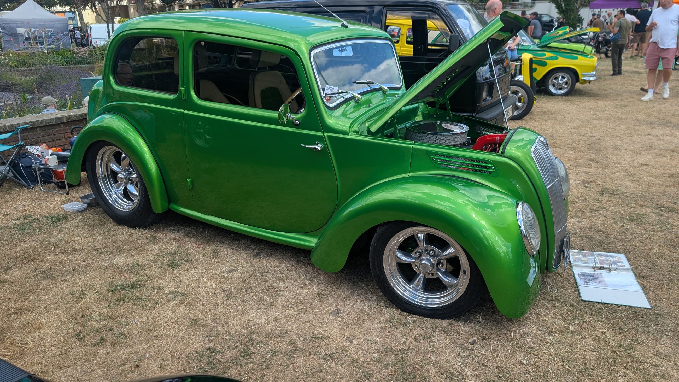 Worhing_Sunny_Sunday_2026_188.jpg