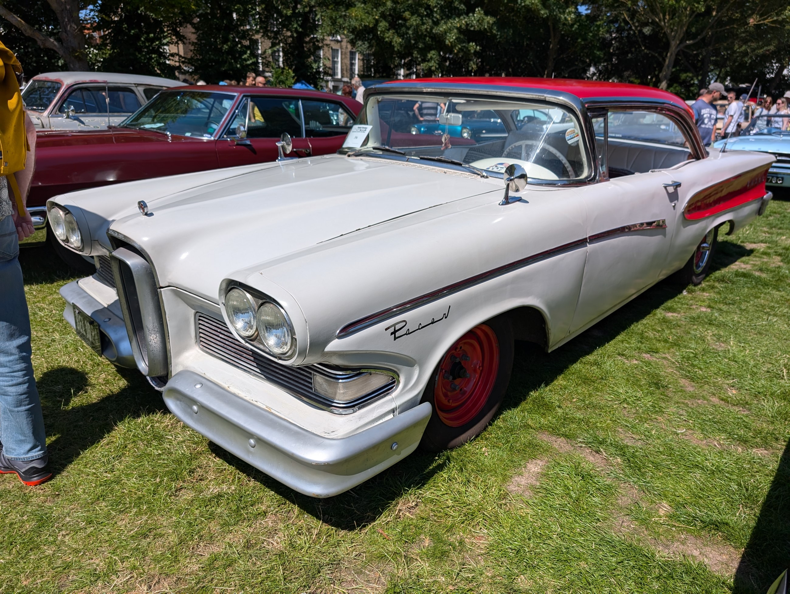 Worthing_Sunny_Sunday_2024_095.jpg