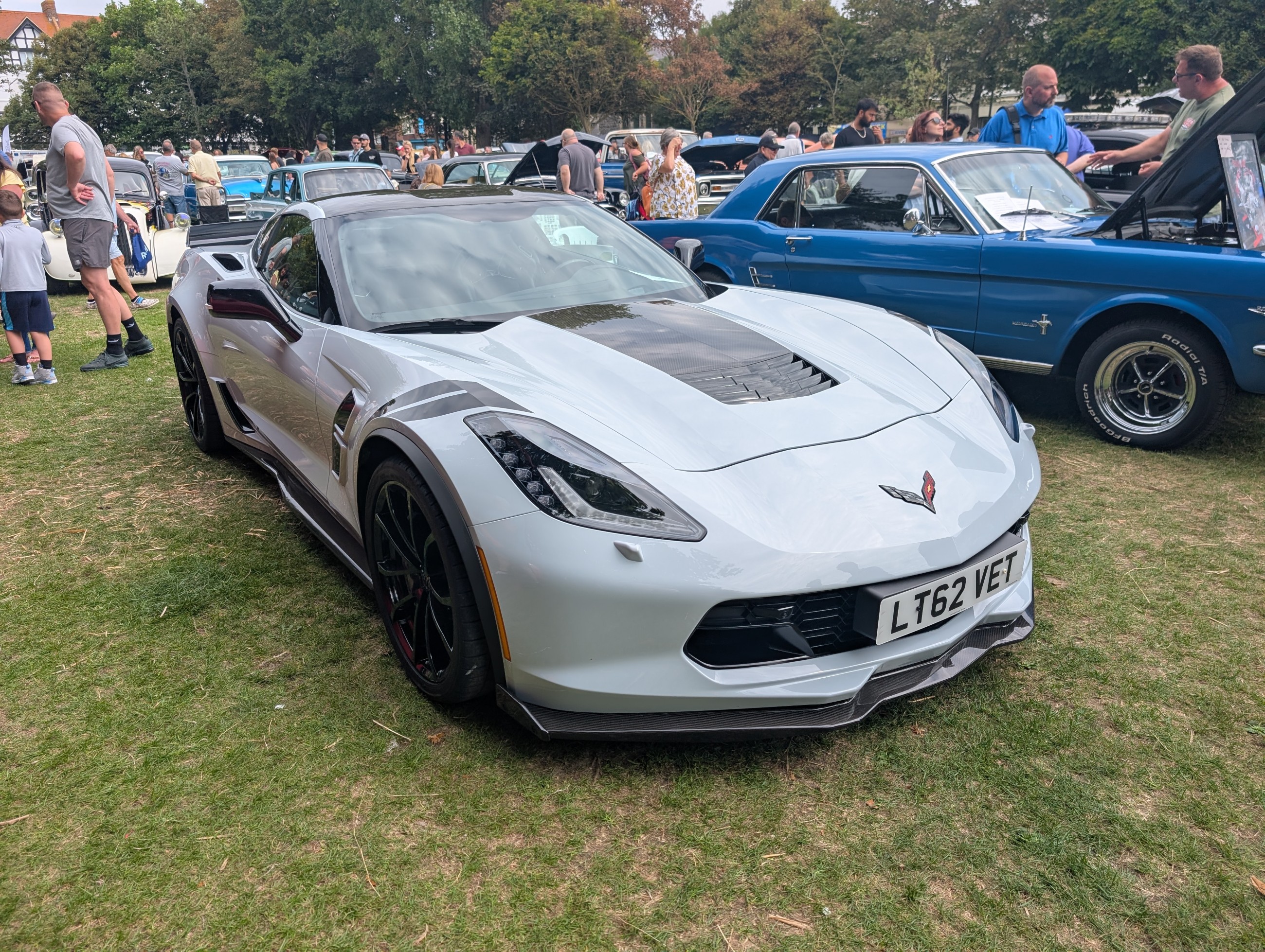 Worthing_Sunny_Sunday_2025_074.jpg