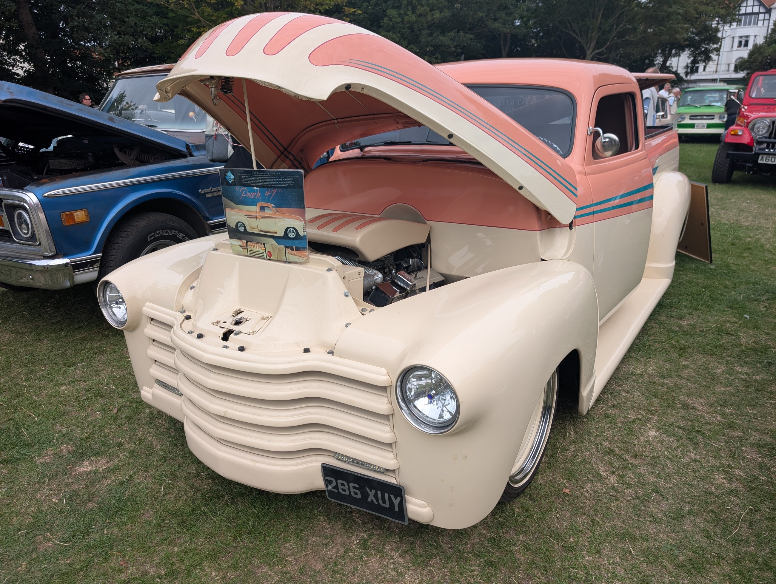 Worthing_Sunny_Sunday_2025_086.jpg