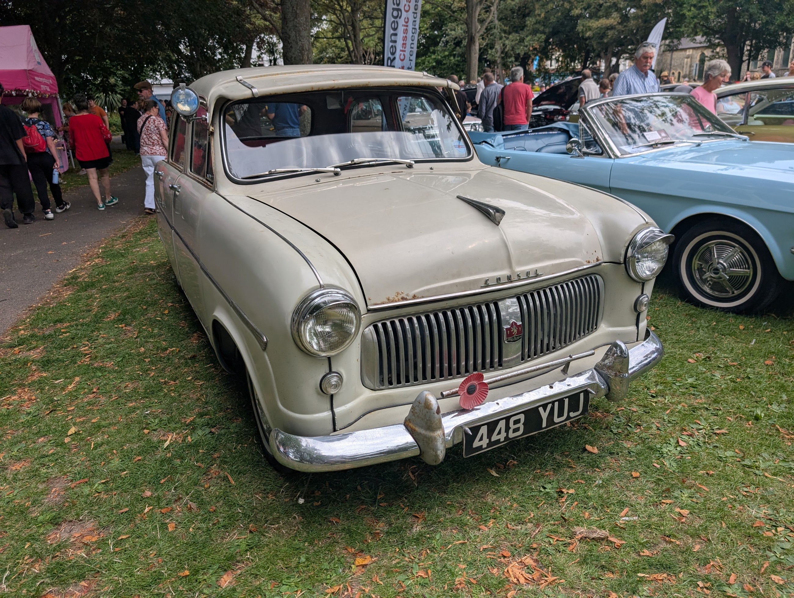 Worthing_Sunny_Sunday_2025_123.jpg